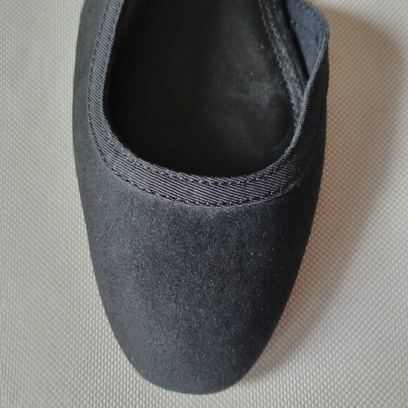 Black "Suede" low-heel slingback pumps NWOT, size 9 fits small - Picture 9 of 13